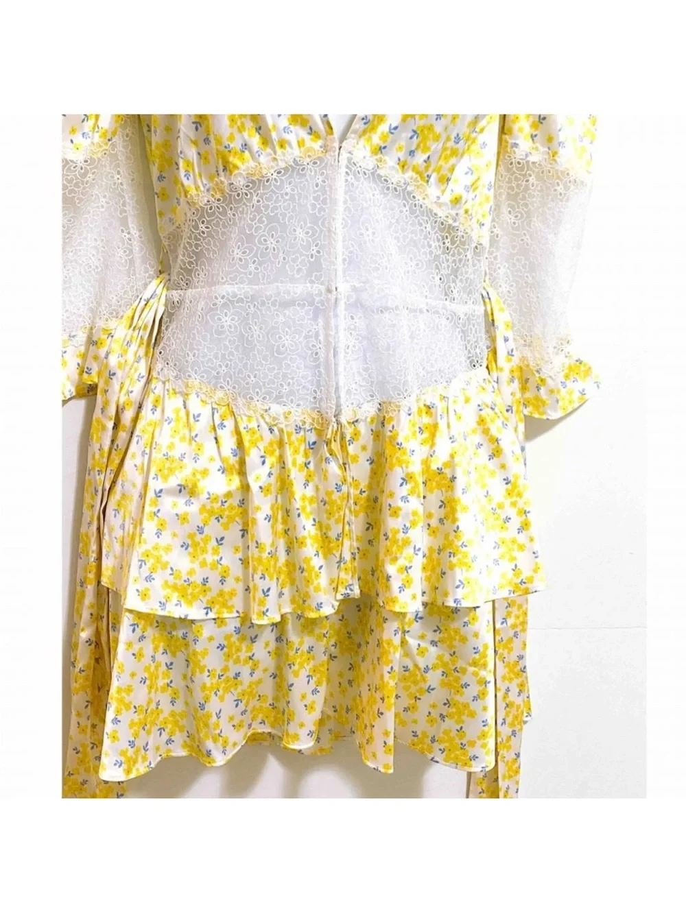 NWOT For Love & Lemons Daffodil Yellow Floral Lace Belted Mini Dress Size Large - Picture 15 of 16